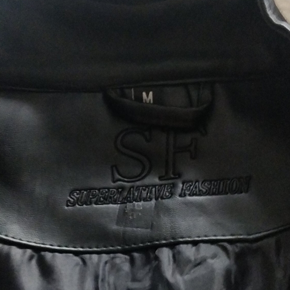 Superlative Fashion Leather Jacket - Picture 3 of 6